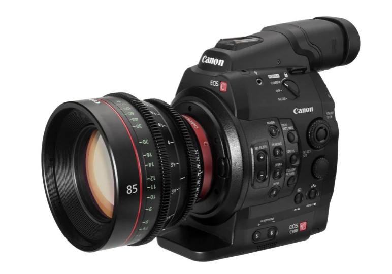 EOS C300