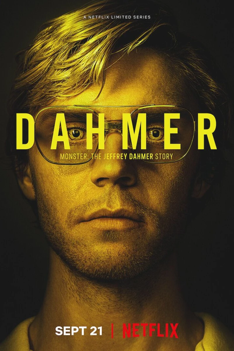 Dahmer - Monster: The Jeffrey Dahmer Story (2022-2022)